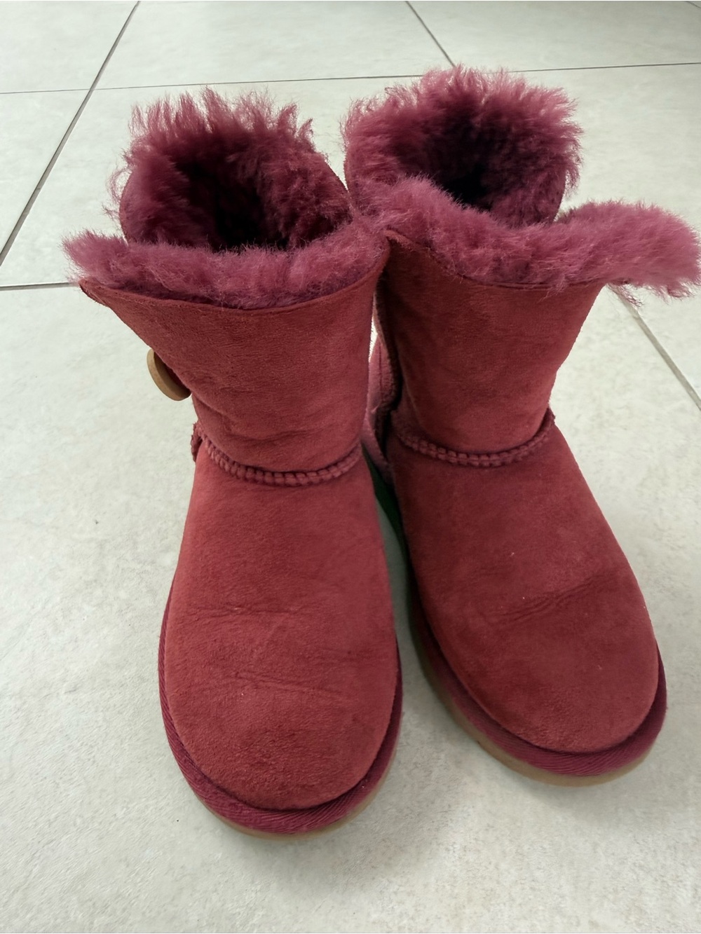 UGG Kids Button Suede Boot in Burgundy